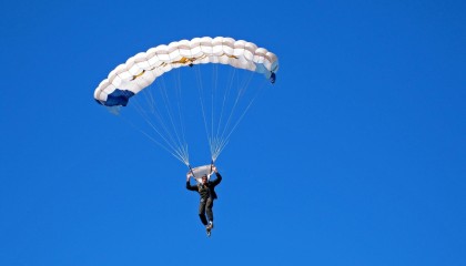 开云真人娱乐官网-争夺分组头名，亚冠比赛刺激异常，亚冠小组分组