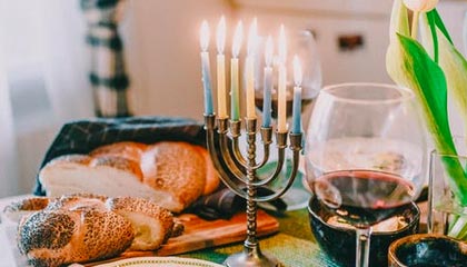 开云电竞app-快船锁死防线轻取独行侠,快船惨败独行侠51分